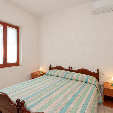 Golden Dune Apartment *