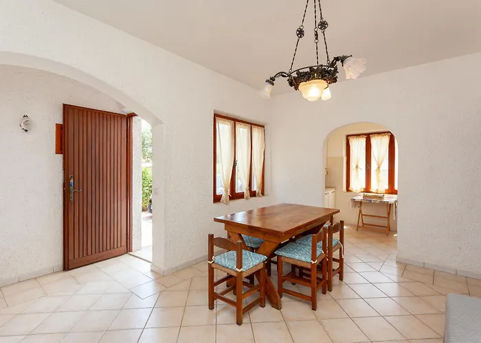 شقة Golden Dune سان تيودورو