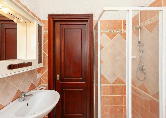 Golden Dune سان تيودورو